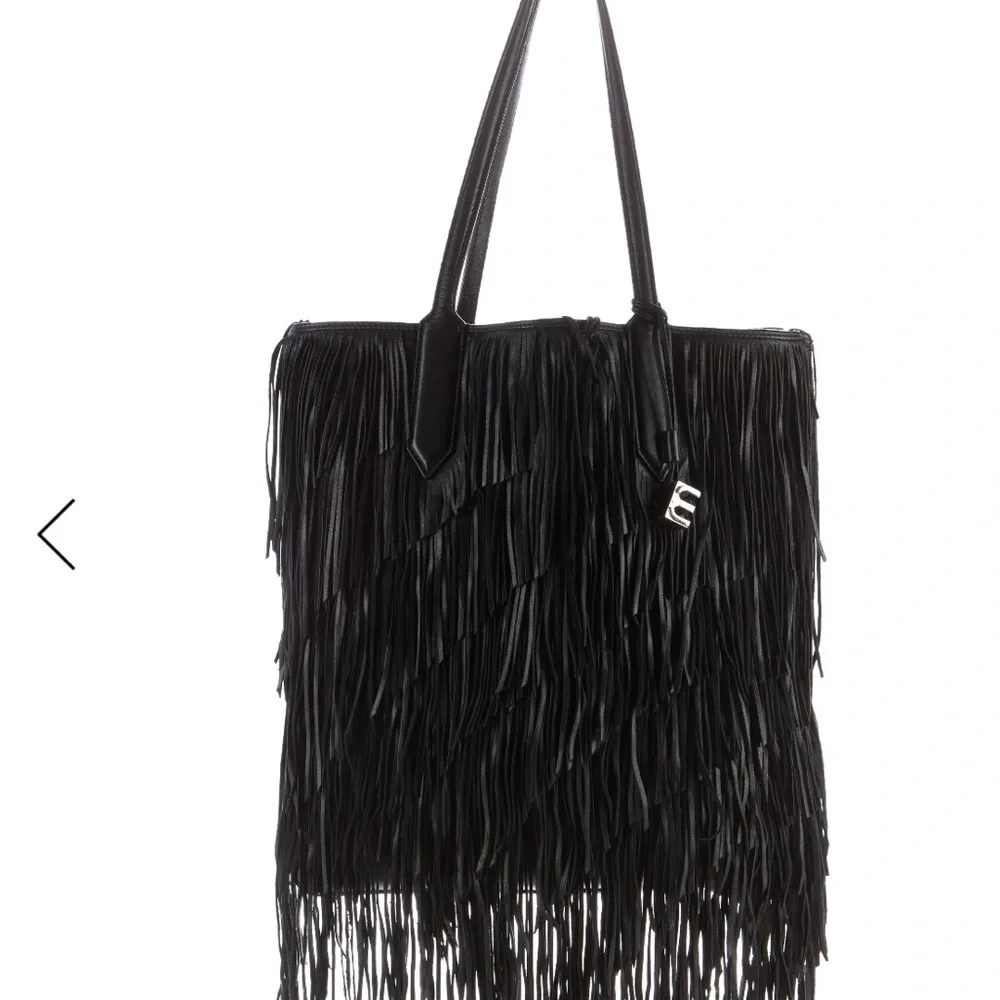 Elizabeth and James fringe tote - Picture 2 of 3